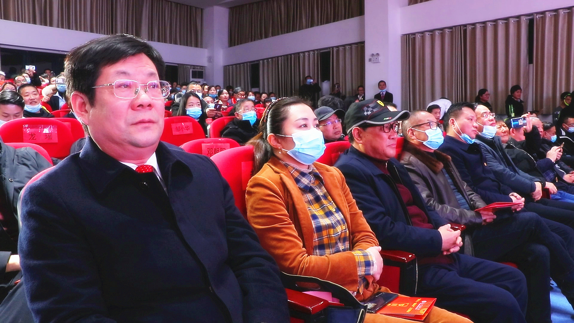 微信图片_20210101143515_副本.jpg