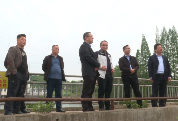 华容手机台20小时前陈胜到北景港镇检查指导防汛备汛和疫情防控工作