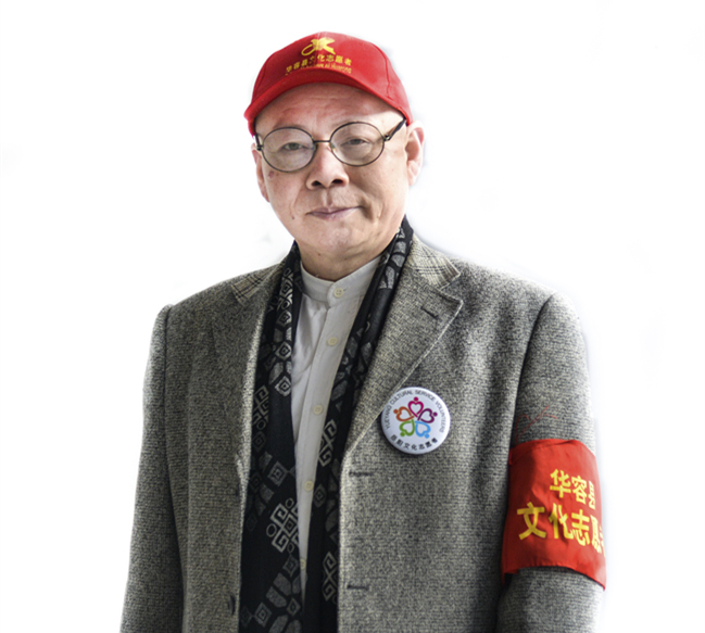 胡隆华_副本.jpg