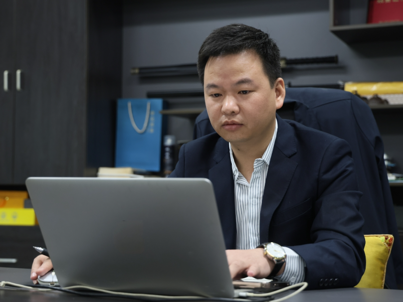 建设年轻人友好县域｜李冲：扎根故土搭平台 育才兴农助振兴