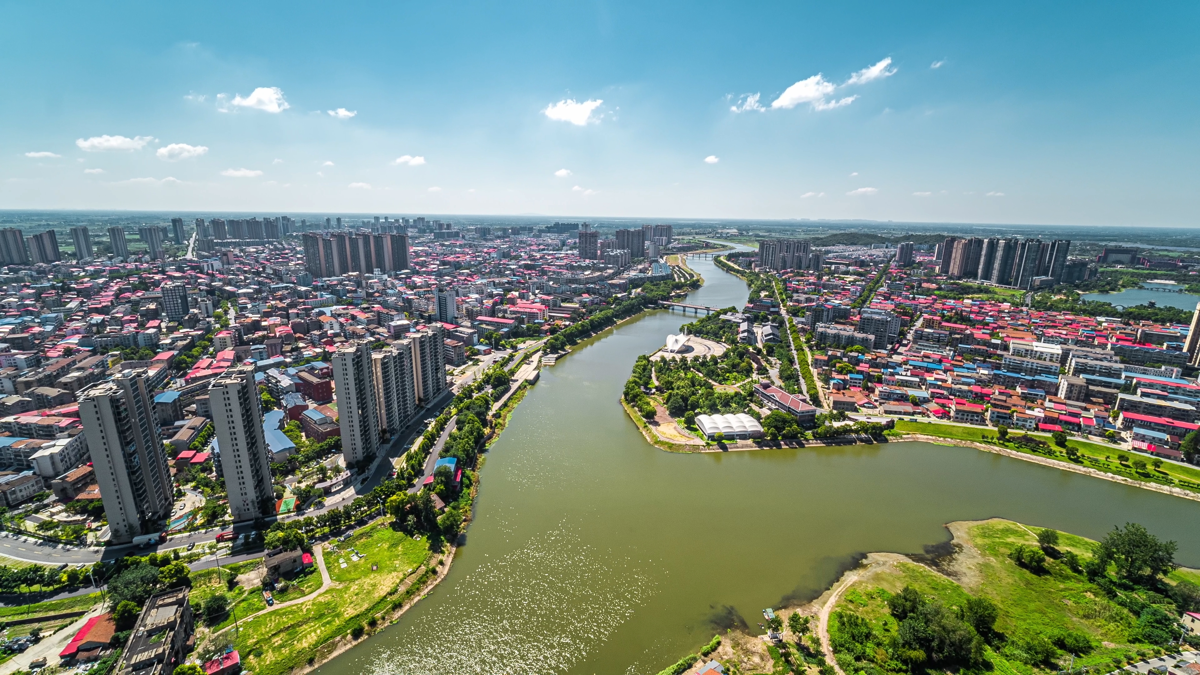县城大图.jpg 县城大图.jpg