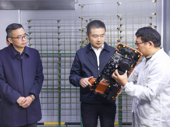 罗奇走访调研联点企业