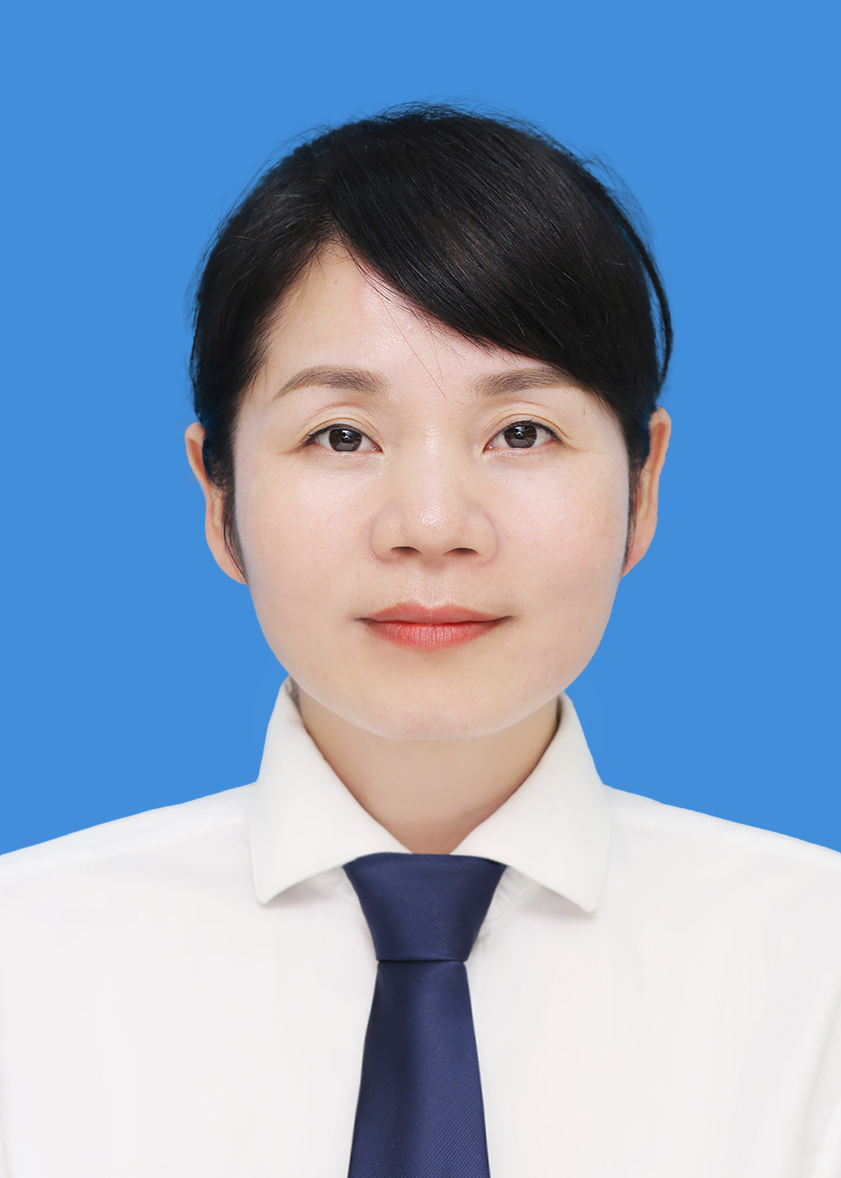 颜芳.jpg