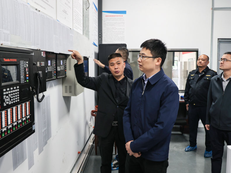 毛文楷带队开展“五一”节前安全生产检查