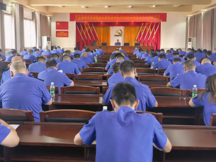 华容城管：笔尖“比武”考出执法“硬功夫”