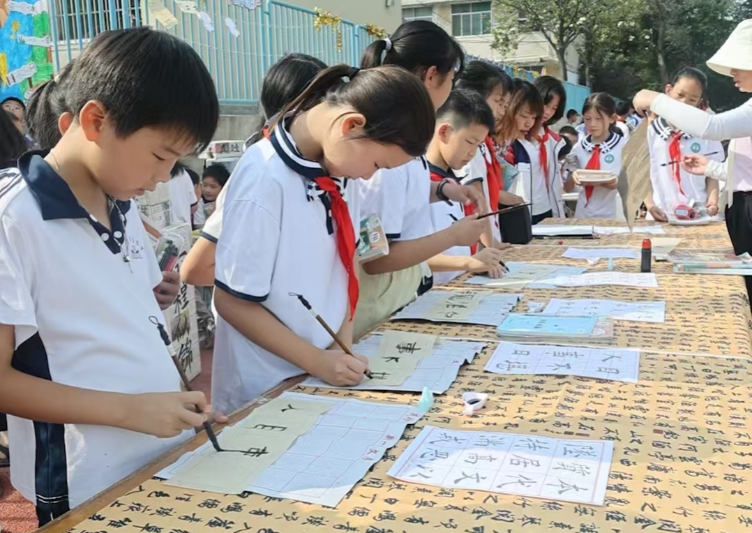微信图片_2025-05-28_095509_498_副本.jpg