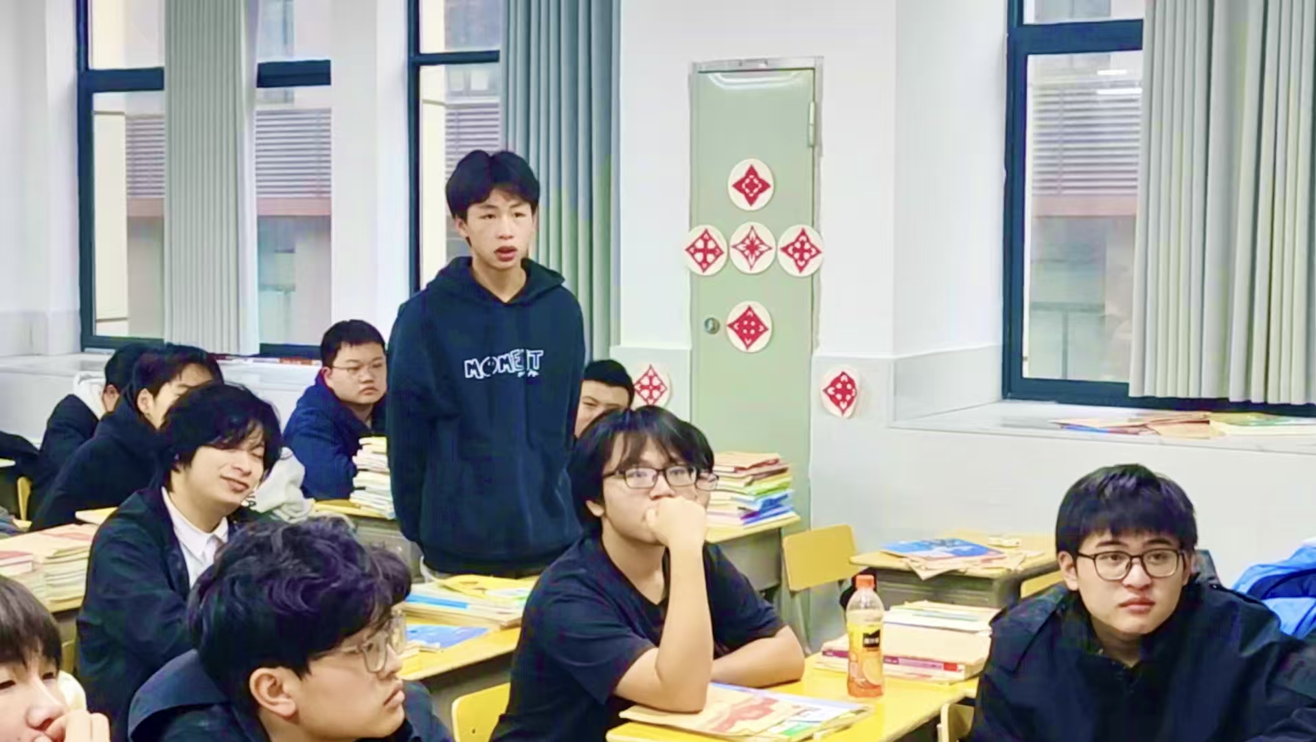 华容县职业中专 (4).jpg 华容县职业中专 (4).jpg