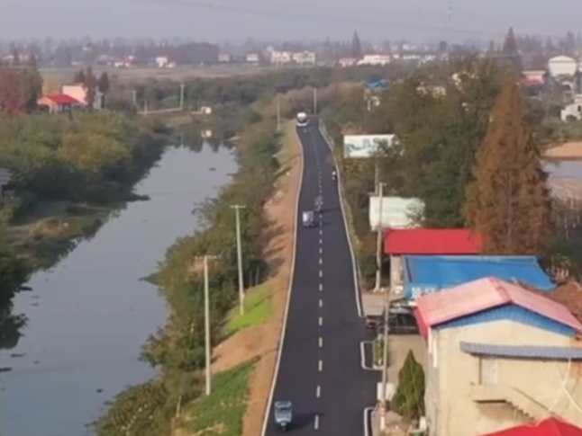 终于等来了！新河到北景港的路翻新通车，串连两镇方便千万家