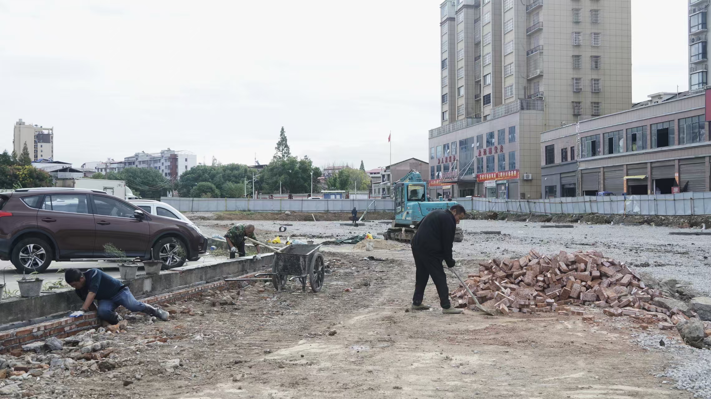 微信图片_20250925083438_172_232.jpg