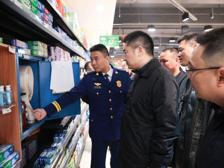 罗奇开展春节前安全生产大检查、走访慰问困难党员