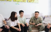 胥国安带队慰问华容县军校录取新生