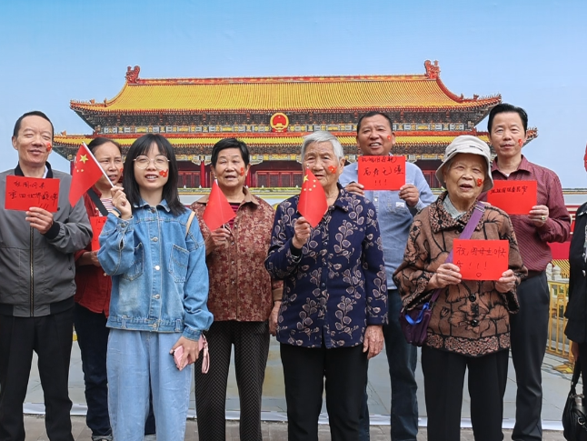 萌娃手绘国旗、党员花式告白！ 北街社区这场迎国庆活动太有爱了
