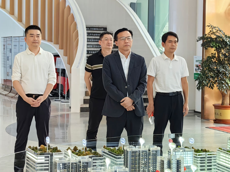 周鹏率队赴深圳开展招商考察 