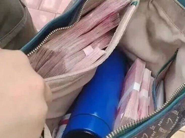 苦劝4小时无效，反诈民警将计就计，把上门的骗子“车手”一锅端