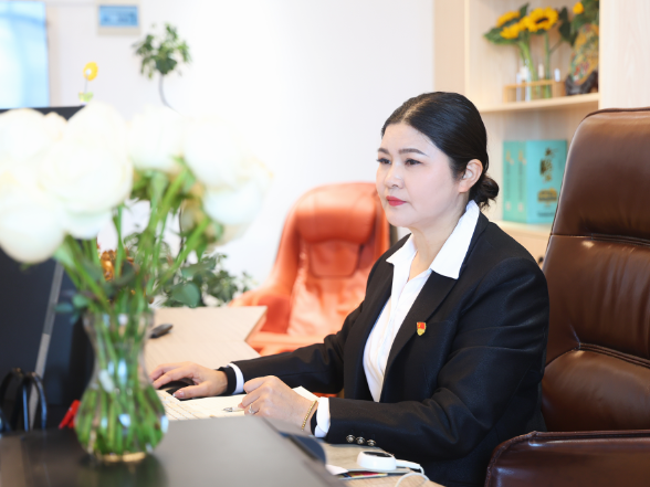 巾帼跟党奋进 建功富美华容｜单萍：扎根乡土三十载 闯出“辣”味致富路