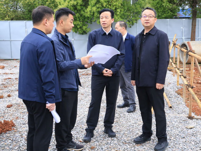 周鹏调研督导园区重点企业和项目建设工作