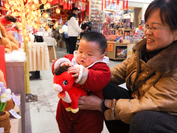 红火文创装点新春华容