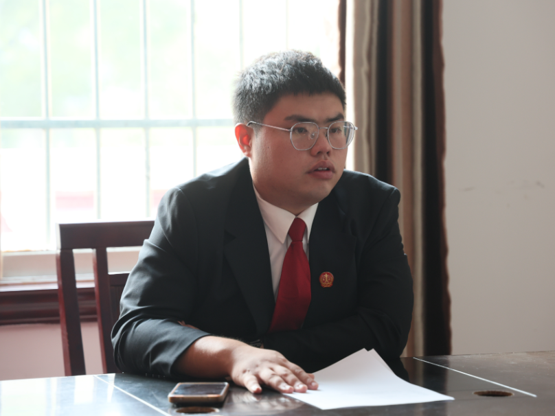 建设年轻人友好县域｜吴龙：执行有力度 普法有温度