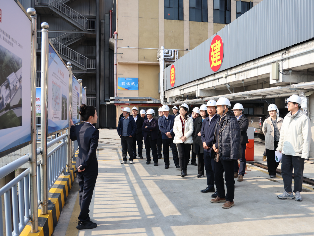 交通运输部工作组来华容调研洪山头作业区规划修订工作