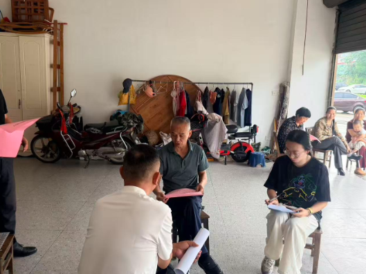 华容县应急管理局开展干部入村大走访行动