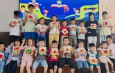 鲇鱼须镇：巧手绘就七彩梦 光影润育爱国心