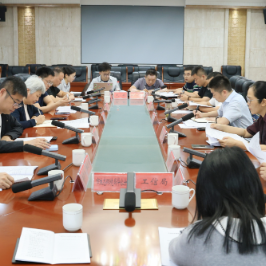 中国纺织工业联合会来华容考察调研