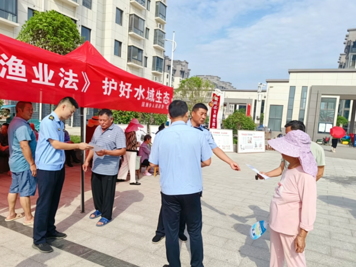 华容县深入开展新修订《渔业法》宣贯活动