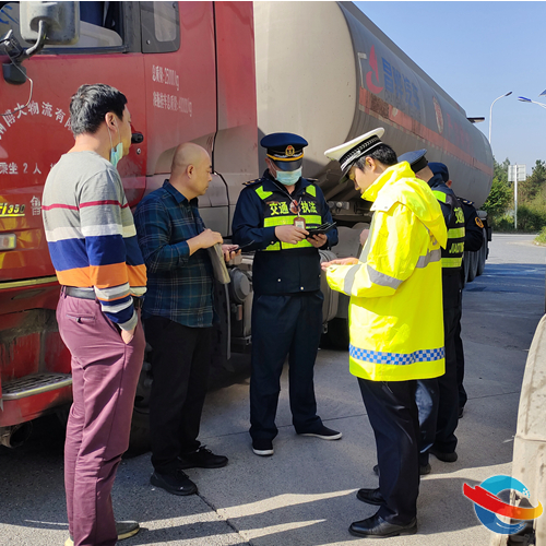 整治交通顽瘴痼疾丨湘乡严厉打击交通违法行为 查处50多辆违规车