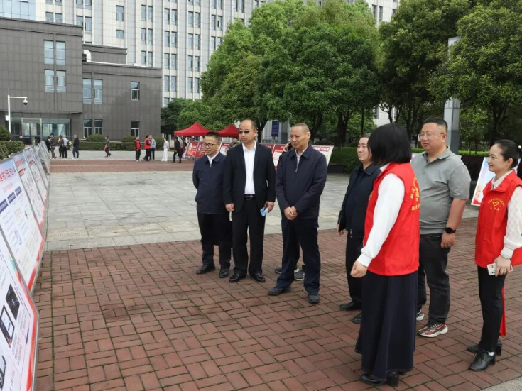 筑牢安全屏障，护航“十五五”新征程——双清区开展全民国家安全教育日宣传活动