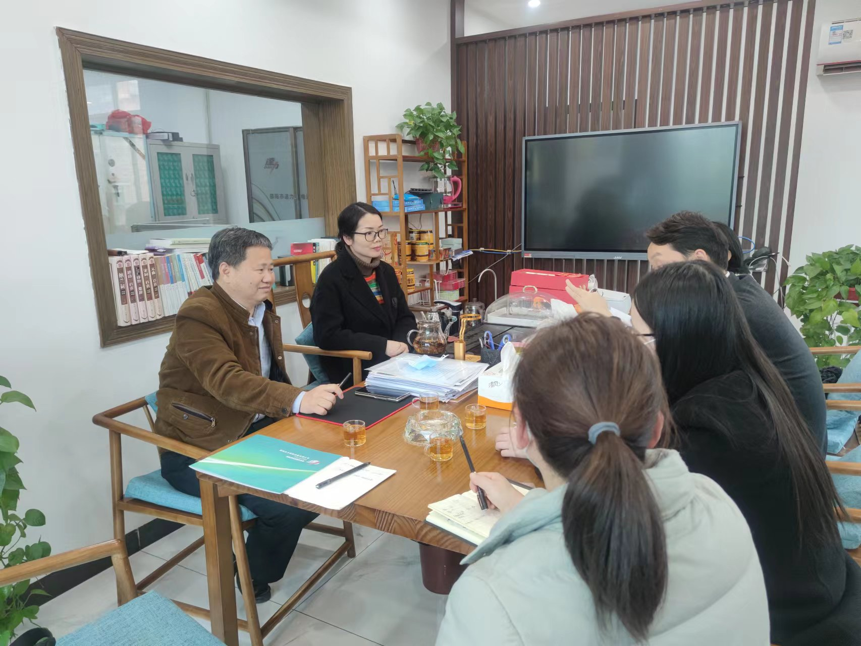 双清区金融服务中心：优化营商环境 助企纾困发展(图1)