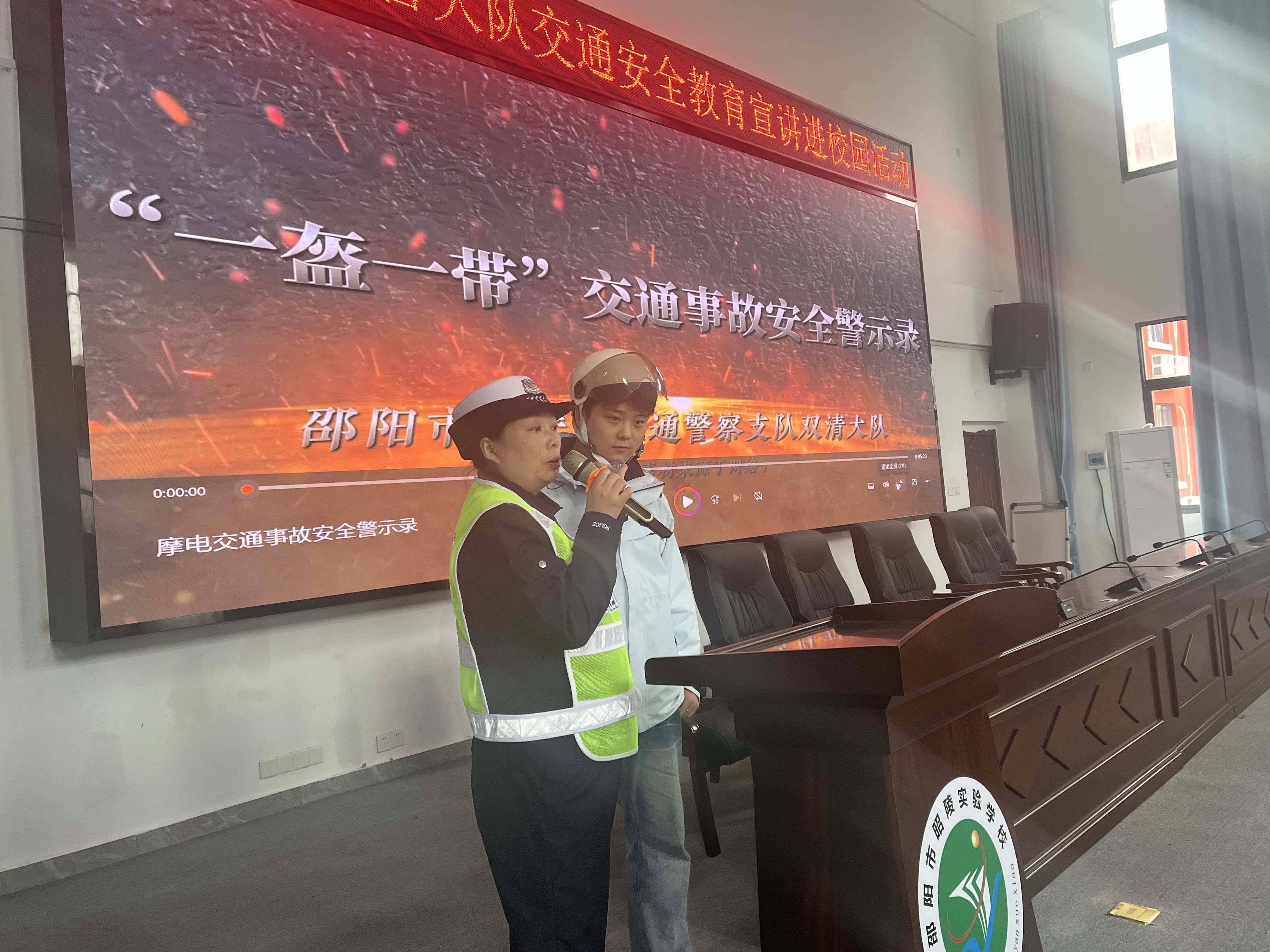 微信图片_2025-10-30_151612_250.jpg 微信图片_2025-10-30_151612_250.jpg