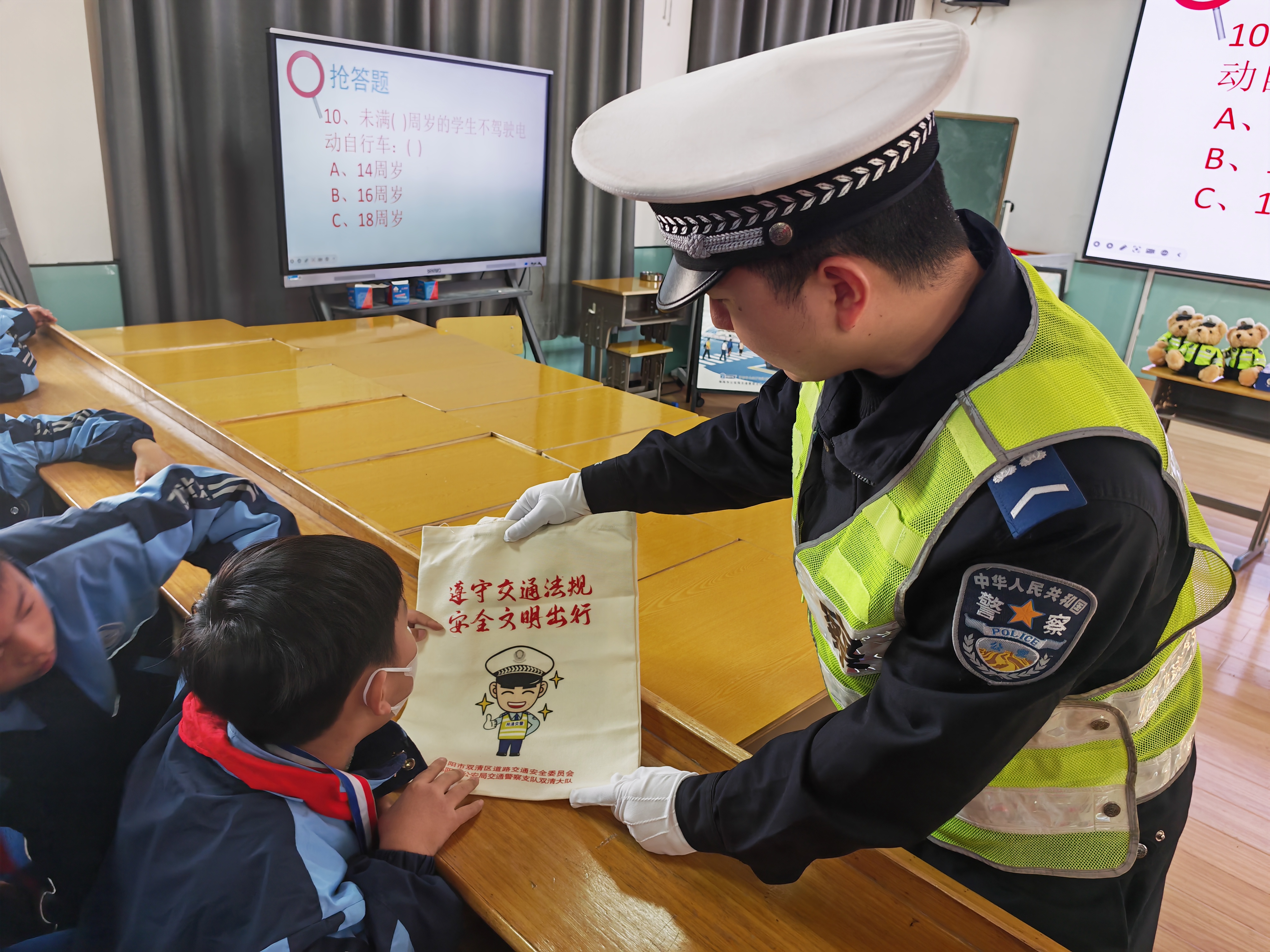 微信图片_2025-12-02_112628_387.jpg 微信图片_2025-12-02_112628_387.jpg