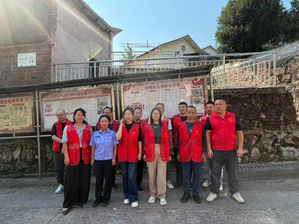 巡逻防控筑防线 反诈宣传护民安——滨江街道全力织密辖区平安防护网