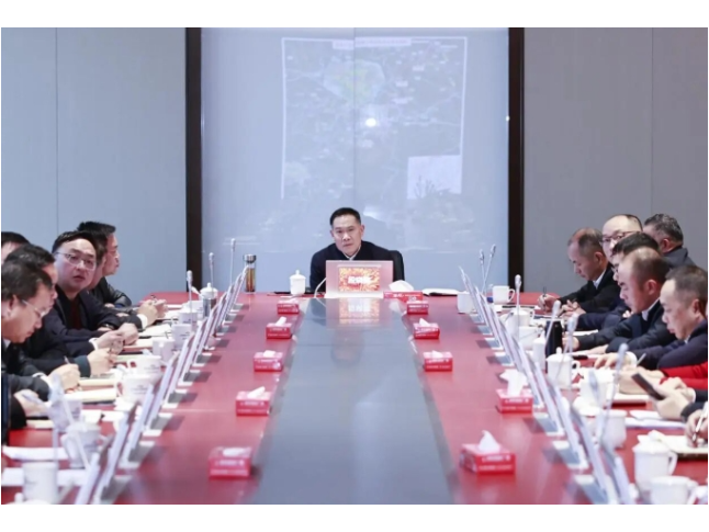 段晓赛调度涟源龙塘至双峰高速公路工程可行性研究工作：高站位谋划 强合力推进 确保项目早落地早见效