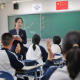 一见·总书记为何高度重视基础教育