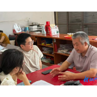 【身边榜样·前行力量】从“挂零”到分红 一个村支书的实干突围