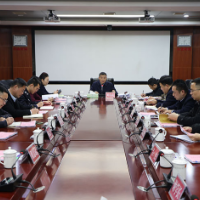 市人民政府召开2022年第1次政府常务会议