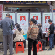 【喜迎二十大】医卫特派员深入社区开展义诊活动