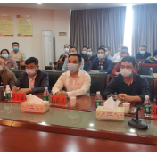      市纪委监委组织集中收看党的二十大开幕会  