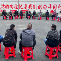 桥头河：“屋场会”宣讲党的二十大精神