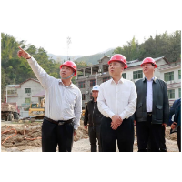 刘杰到龙山国家森林公园调研指导项目建设