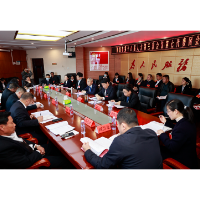 刘杰参加市第十八届人民代表大会第三次会议第七代表团分组讨论