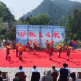 护林员之歌 精彩演出慰问四明山护林员
