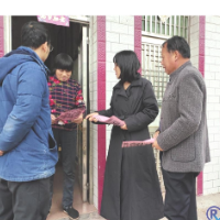 金桥镇开展“敲门行动”助力冬春季安全
