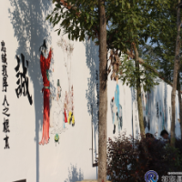 县职业中专开展绘制墙画志愿活动