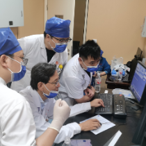 南华医院成功实施肺部肿瘤冷冻消融术，两位高龄患者康复出院