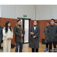张娅琳看望参加“第十四届中国艺术节”演职人员