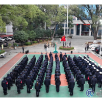 县公安局举行迎新春升国旗仪式