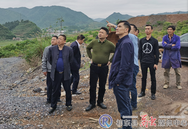 周乾坤深入蒋家桥镇调度采石场生态环保整改工作__祁东新闻网
