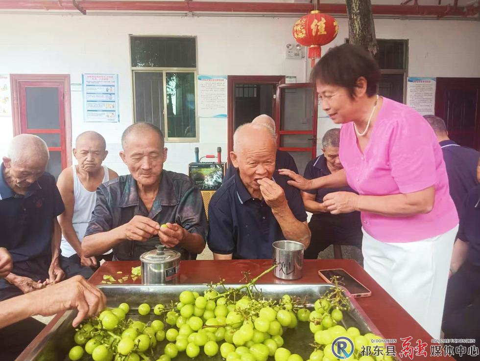 w_322cdbc3a78c428bcd3f5fbb22447fbf_副本.jpg.jpg